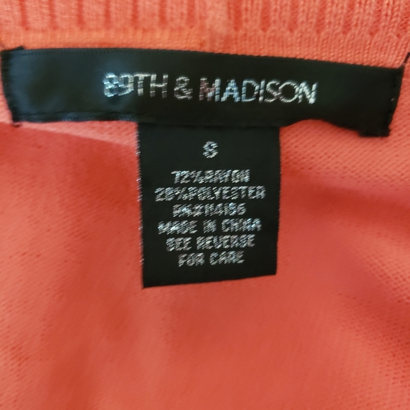 89th & Madison coral colored sweater size Small - Picture 7 of 7